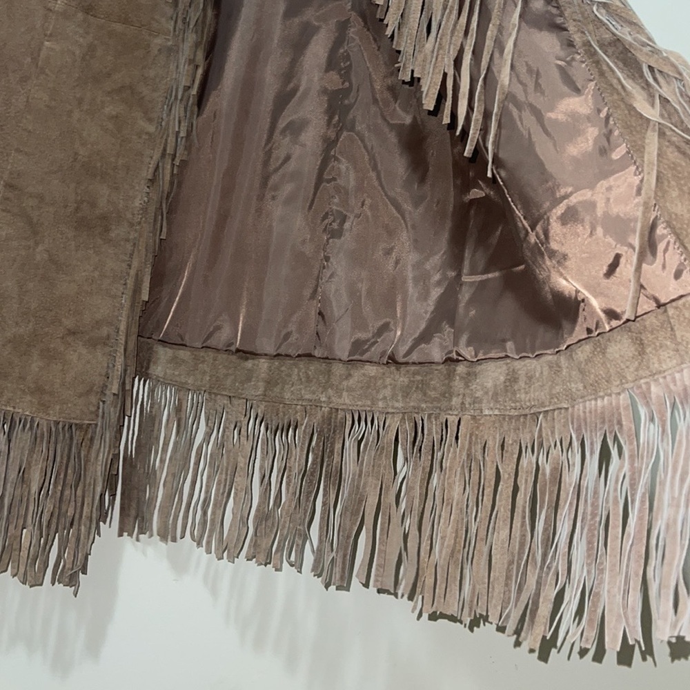 Fringe Suede Leather Jacket. Light brown/beige. Very cool. Size XL. Like new. - Picture 6 of 16